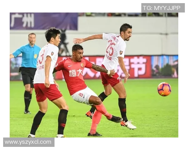 赛后分析：上海足球队与广州足球队球员个人能力对比探讨